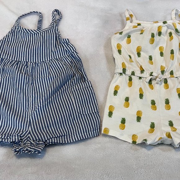 Old Navy One Pieces 2 Old Navy Baby Rompers 218 Months Nwot Poshmark